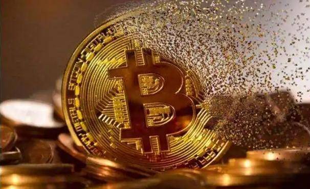 J9数字货币报：BTC距离历史高位下跌超62%