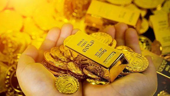 黄金价格突破2000美元