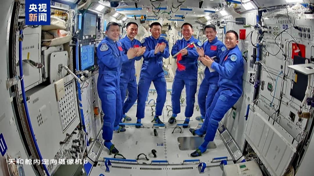 疑似遭空间微小碎片撞击，神舟二十号载人飞船返回任务将推迟进行
